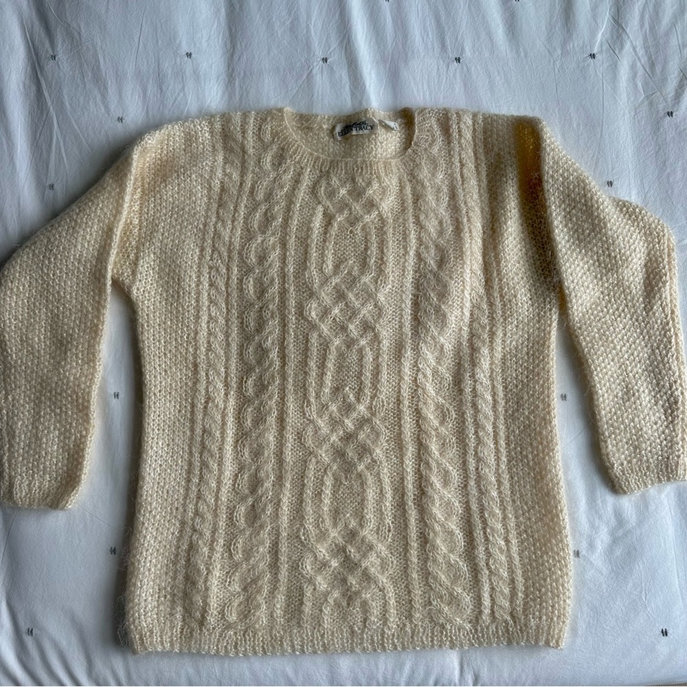 Vintage Ellen Tracy Cream Cable Knit Sweater with Metallic threads